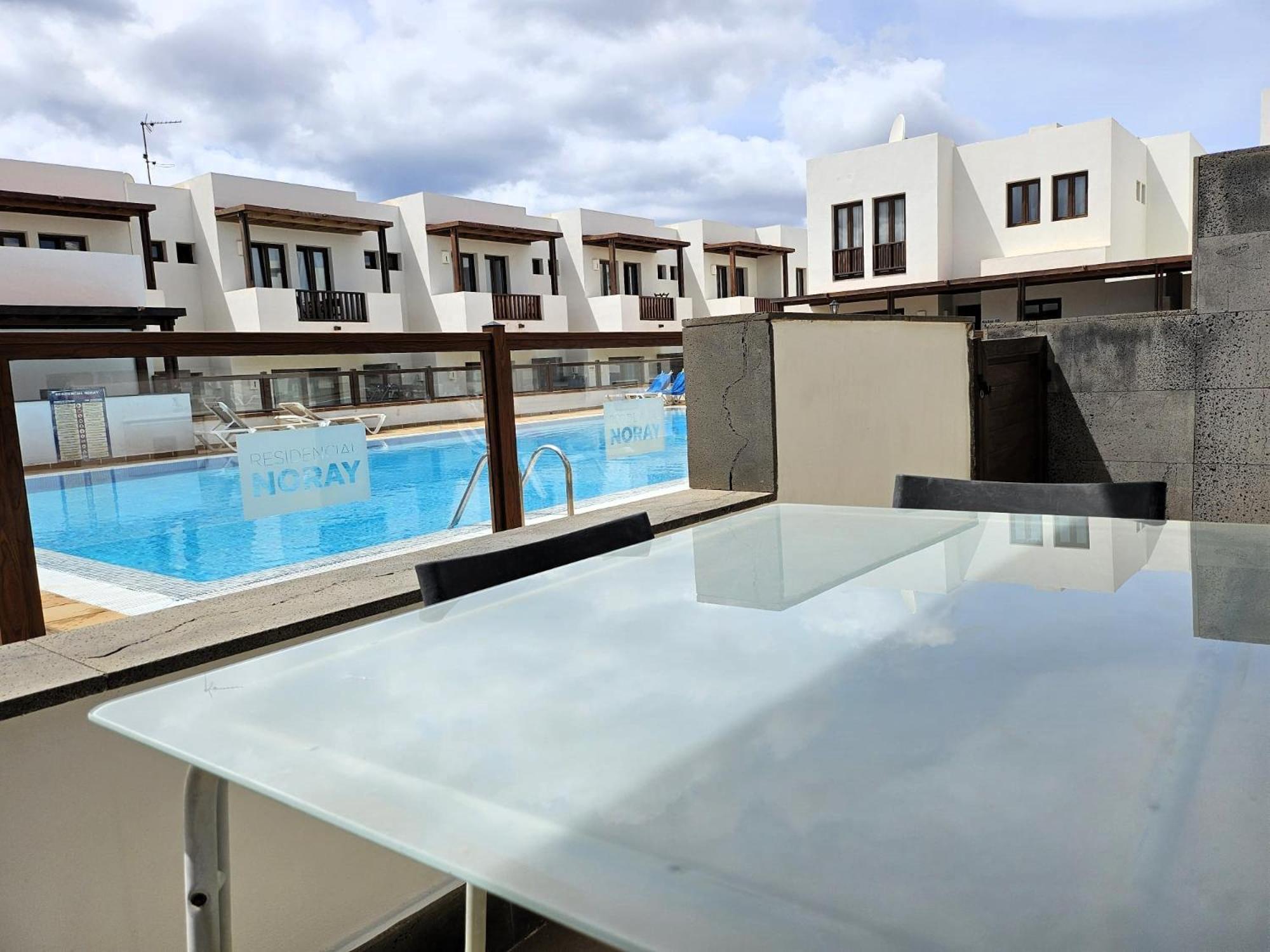 Duplex Noray Vista A La Piscina Apartment Puerto Calero Bagian luar foto